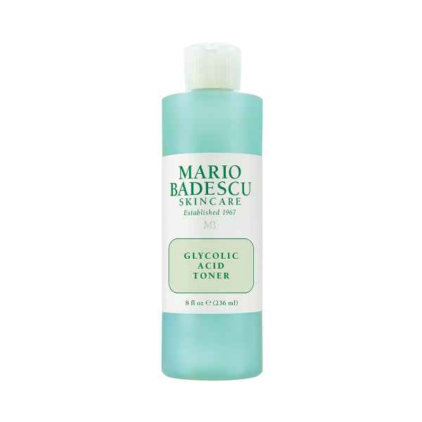 Flasche Mario Badescu Glycolic Acid Toner, 236 ml, auf weißem Hintergrund.