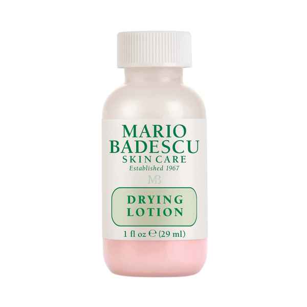 Flasche Mario Badescu Drying Lotion, 29 ml, weiße Kappe, rosa Flüssigkeit.