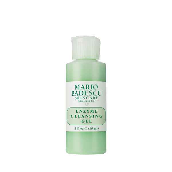 Grüne Flasche mit Mario Badescu Enzyme Cleansing Gel, 59 ml.